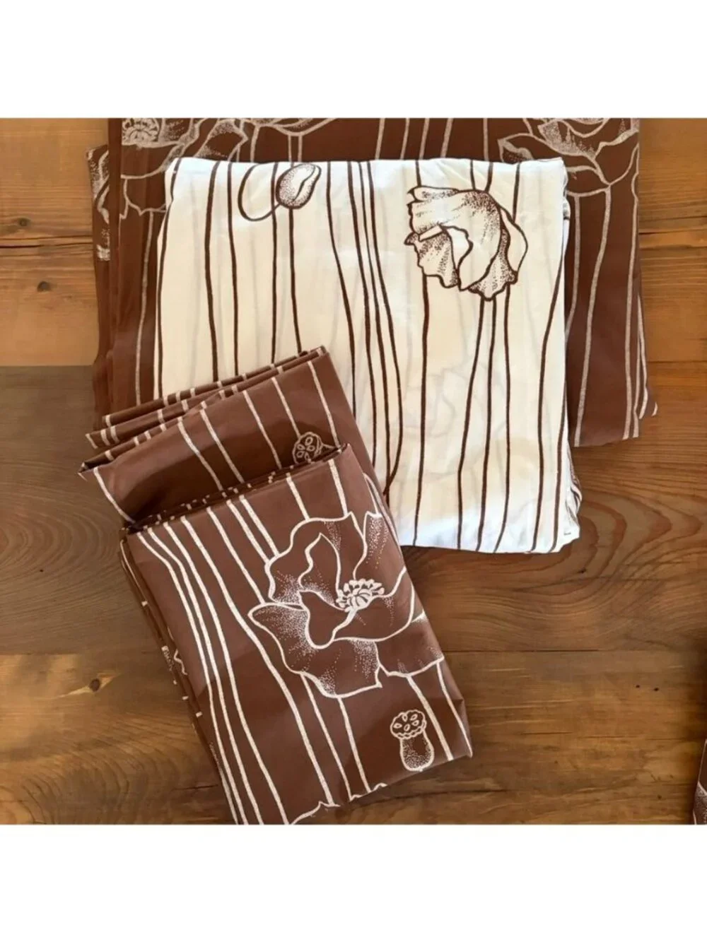 Lady Pepperell 1970s Mod Floral Twin Set Flat Fitted Sheet & Pillowcases Percale